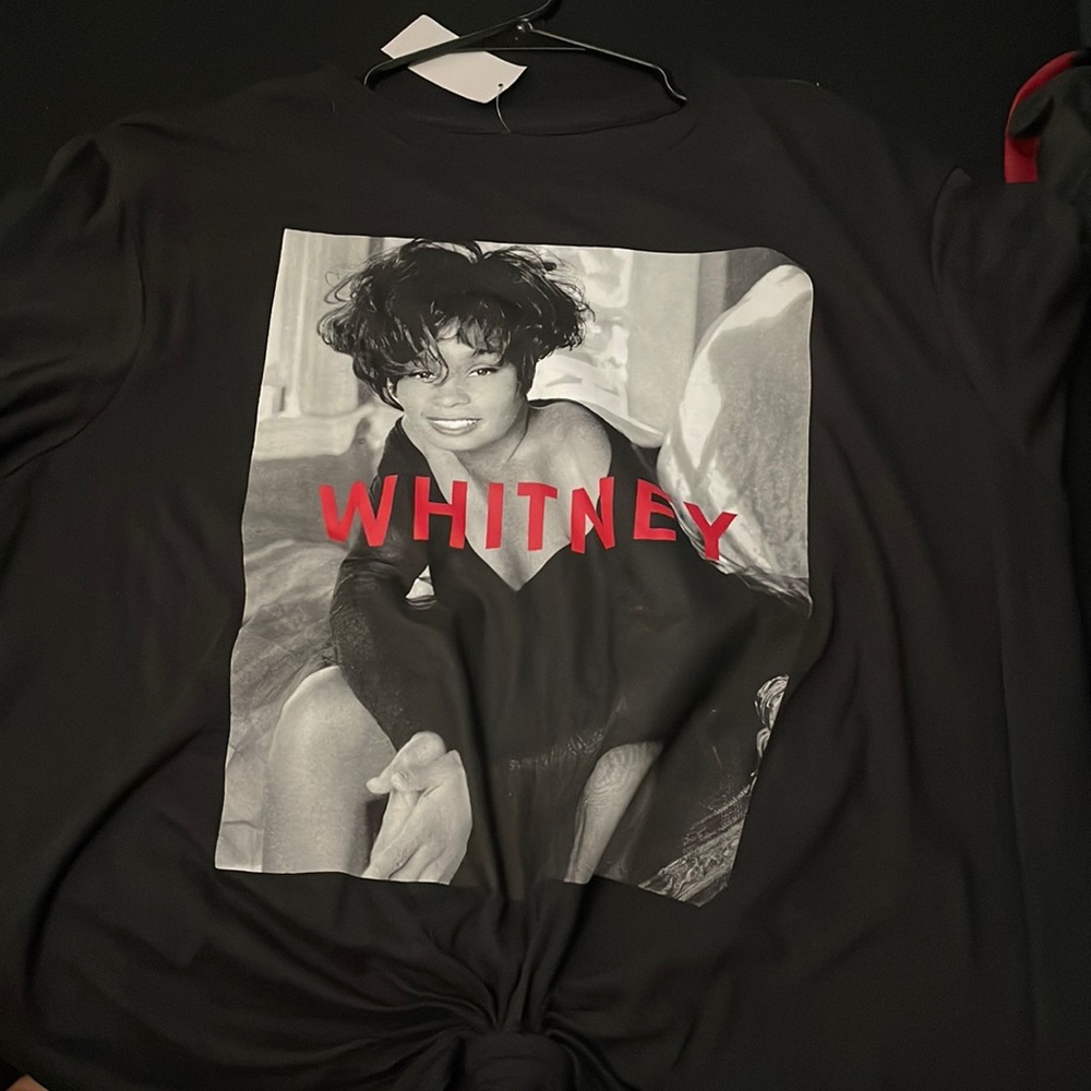 Whitney Houston graphic tee t shirt